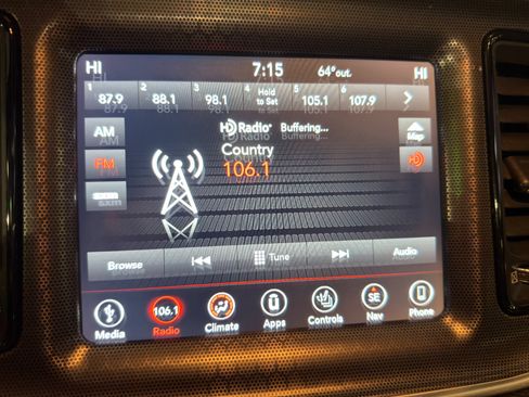 Used 2018 Dodge Challenger GT image 41