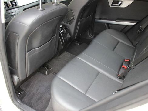 Used 2010 Mercedes-Benz GLK 350 2WD image 20