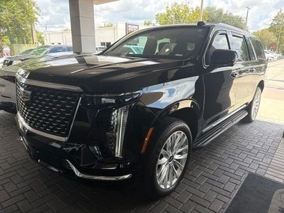 Used 2025 Cadillac Escalade ESV Luxury