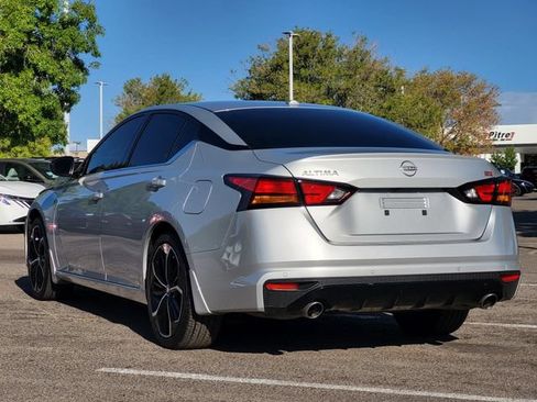 Certified 2025 Nissan Altima 2.5 SR FWD image 5