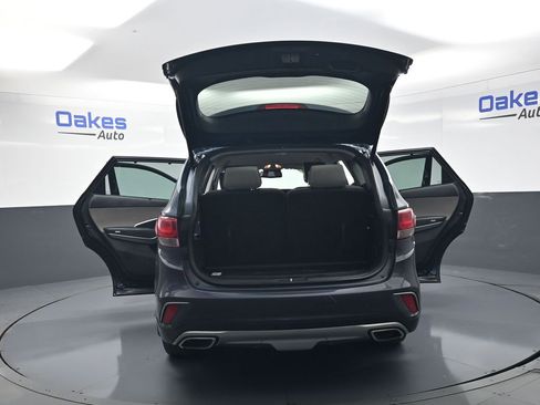 Used 2019 Hyundai Santa Fe XL SE w/ SE Premium Package 02 FWD image 57