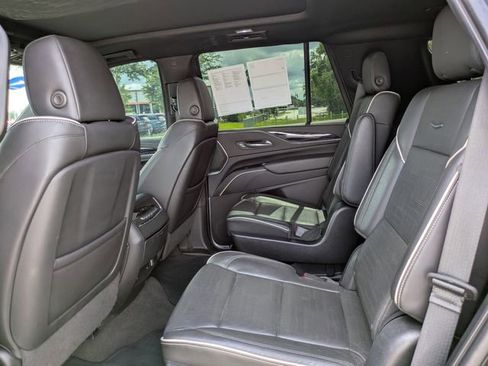 Used 2022 Cadillac Escalade Sport w/ Touring Package AWD/4WD image 14