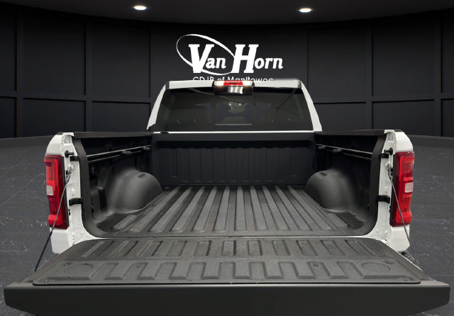 Used 2025 RAM 1500 Laramie w/ Sport Appearance Package AWD/4WD image 25