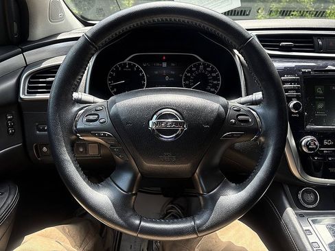 Used 2019 Nissan Murano SL w/ SL Technology Package FWD image 14