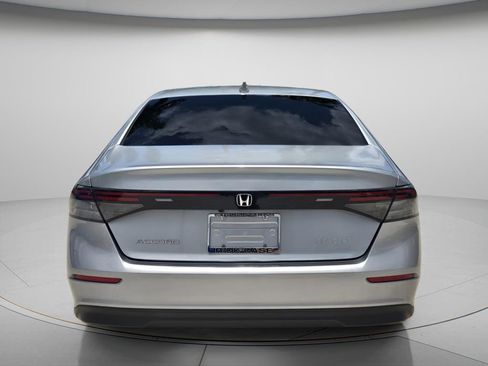 Used 2024 Honda Accord EX image 6