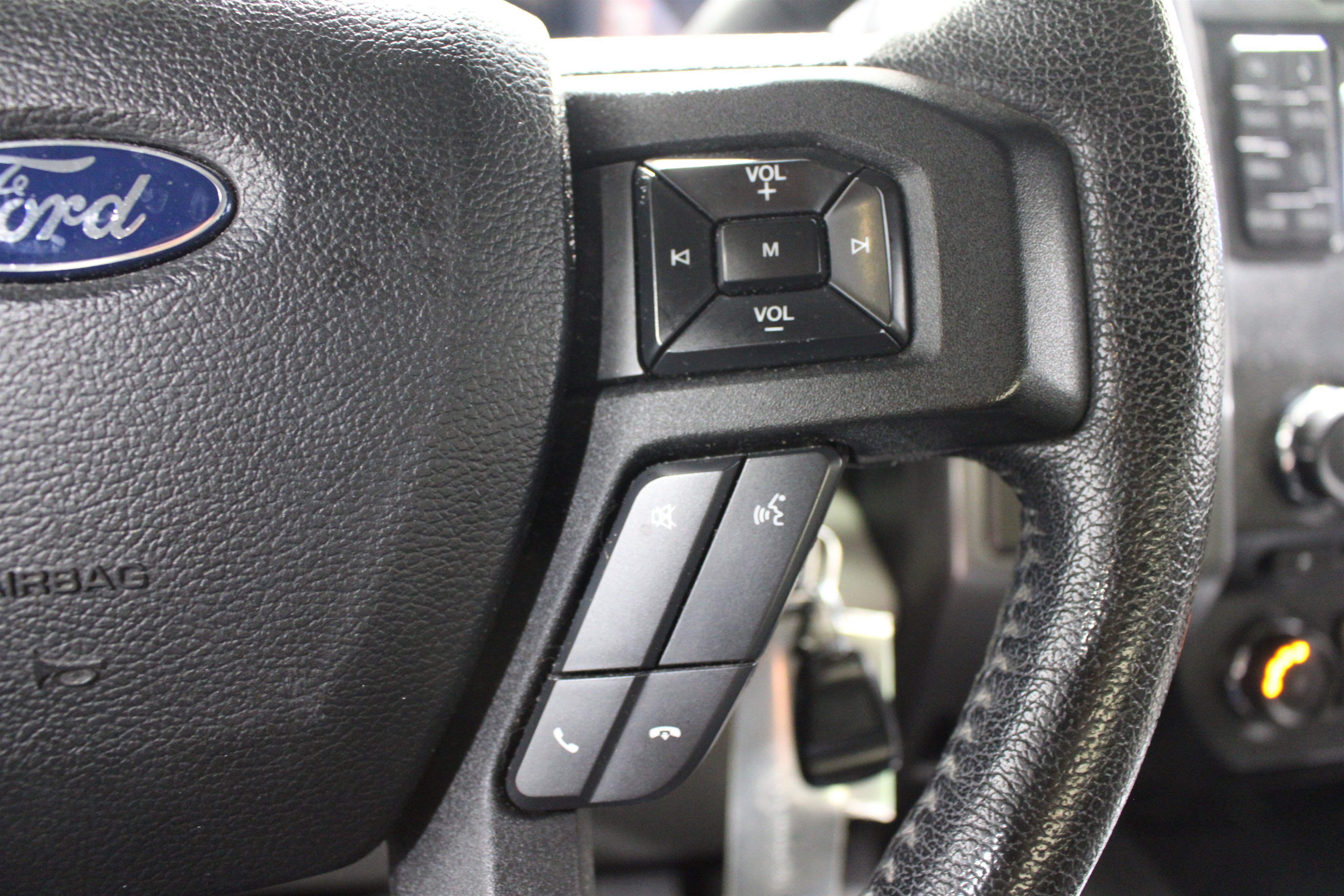 Used 2015 Ford F150 XLT w/ Equipment Group 301A Mid AWD/4WD image 13