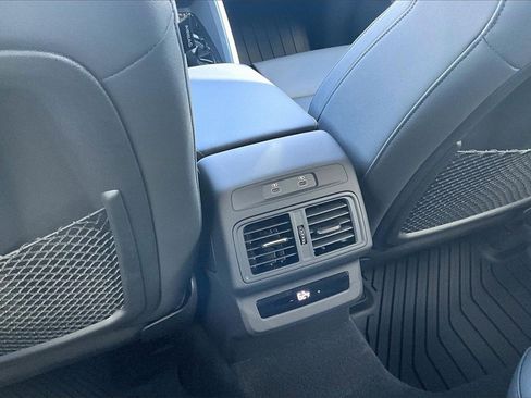 Used 2025 Audi Q5 Premium Plus image 25