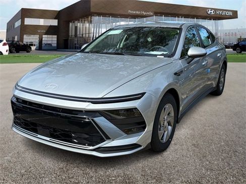 New 2026 Hyundai Sonata SE image 1
