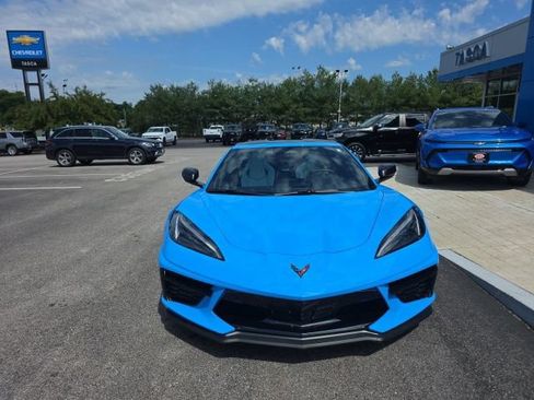Used 2024 Chevrolet Corvette Stingray Coupe RWD image 8