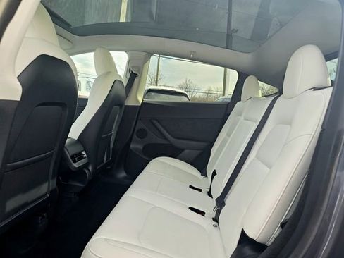 Used 2023 Tesla Model Y Long Range image 23