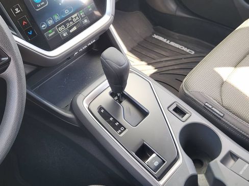 Used 2024 Subaru Crosstrek 2.0i Premium AWD/4WD image 18