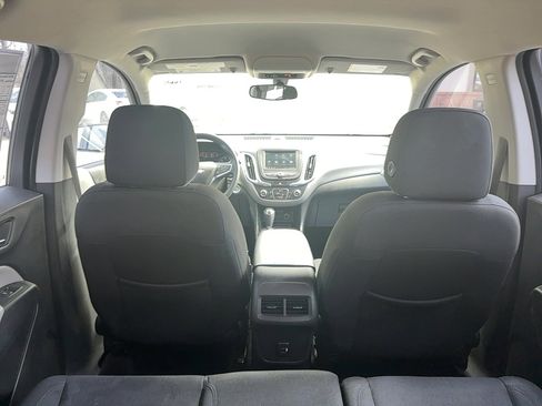 Used 2019 Chevrolet Equinox LS image 10