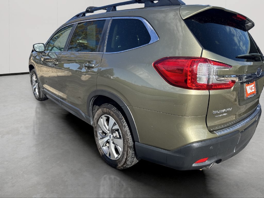 Used 2024 Subaru Ascent Premium w/ Convenience Package AWD/4WD image 5