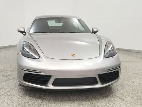 Used 2019 Porsche 718 Cayman S RWD image 8