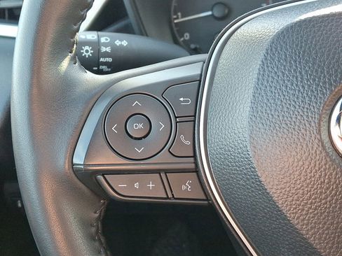 Used 2025 Toyota Corolla SE image 21