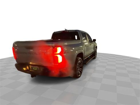 Used 2024 Chevrolet Colorado Z71 w/ LPO, Dark Essentials Package image 8