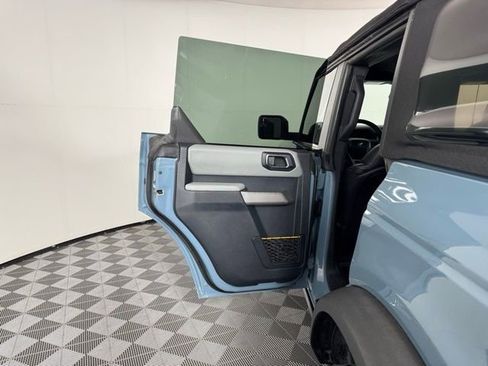 Used 2022 Ford Bronco Badlands image 30