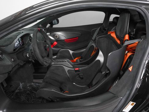 Used 2020 McLaren 620R image 45