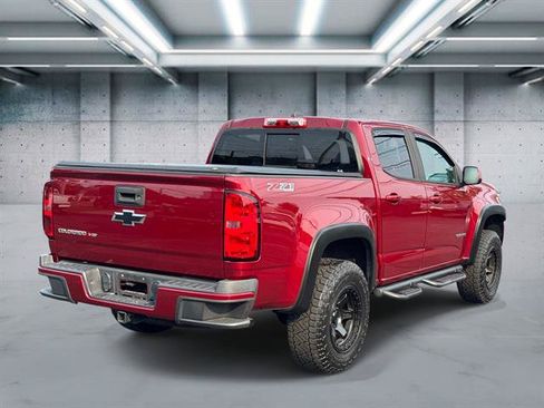 Used 2018 Chevrolet Colorado Z71 AWD/4WD image 4