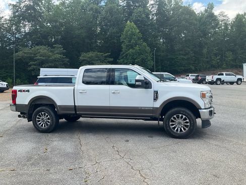 Used 2022 Ford F250 Lariat w/ Lariat Ultimate Package AWD/4WD image 4