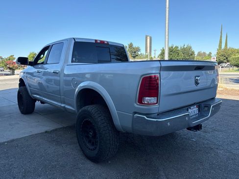Used 2017 RAM 2500 Laramie AWD/4WD image 3