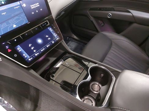 Used 2023 Maserati Grecale GT image 27