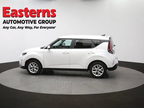 Used 2024 Kia Soul LX w/ Option Group 015 FWD image 60
