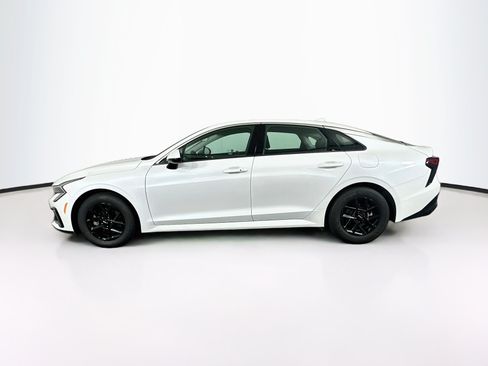Used 2025 Kia K5 LXS FWD image 4