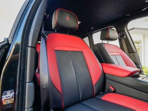 Used 2023 Rolls-Royce Cullinan Sport Utility w/ Cullinan Package image 82