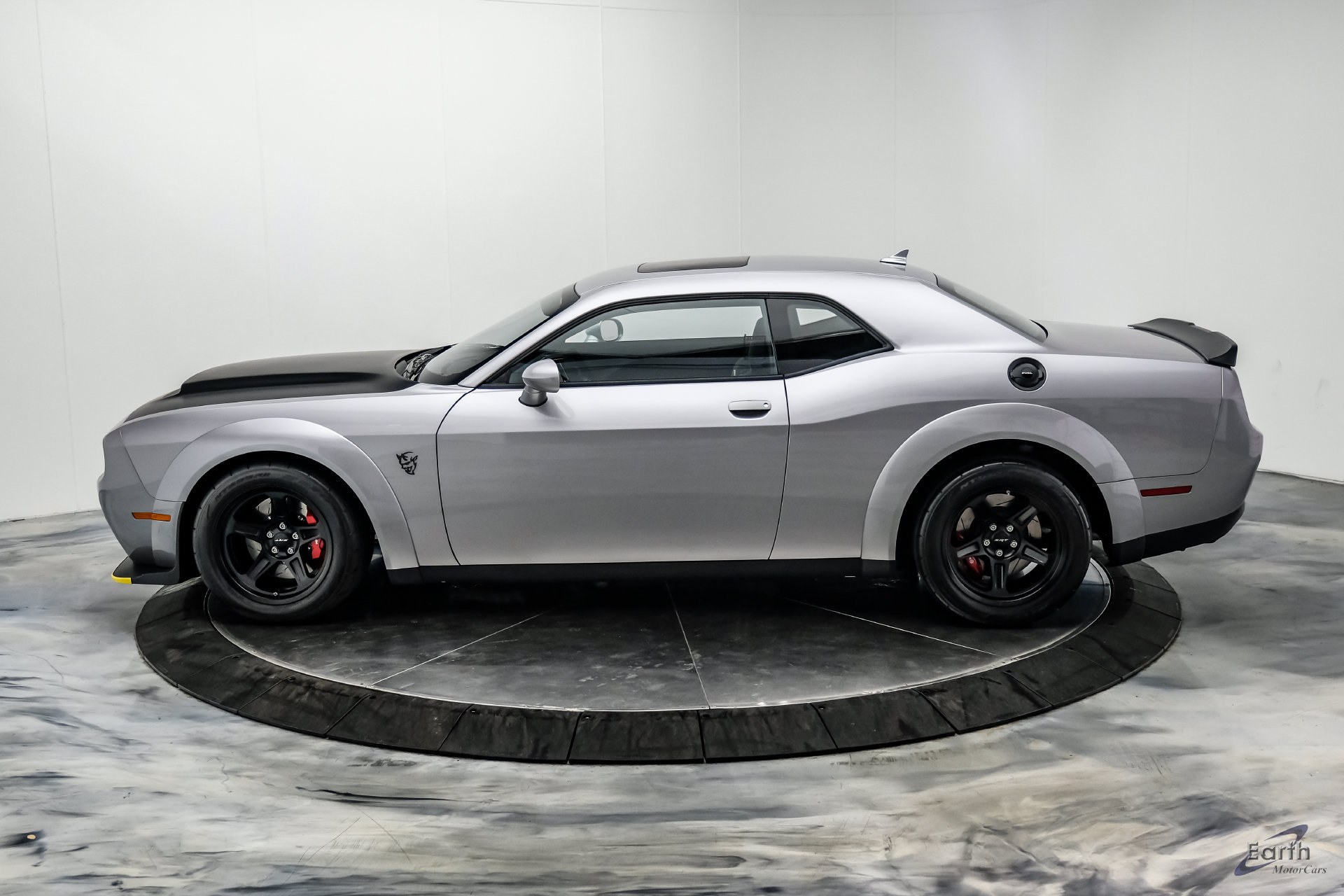 Used 2018 Dodge Challenger SRT Demon w/ Leather Front Seat Group RWD image 9