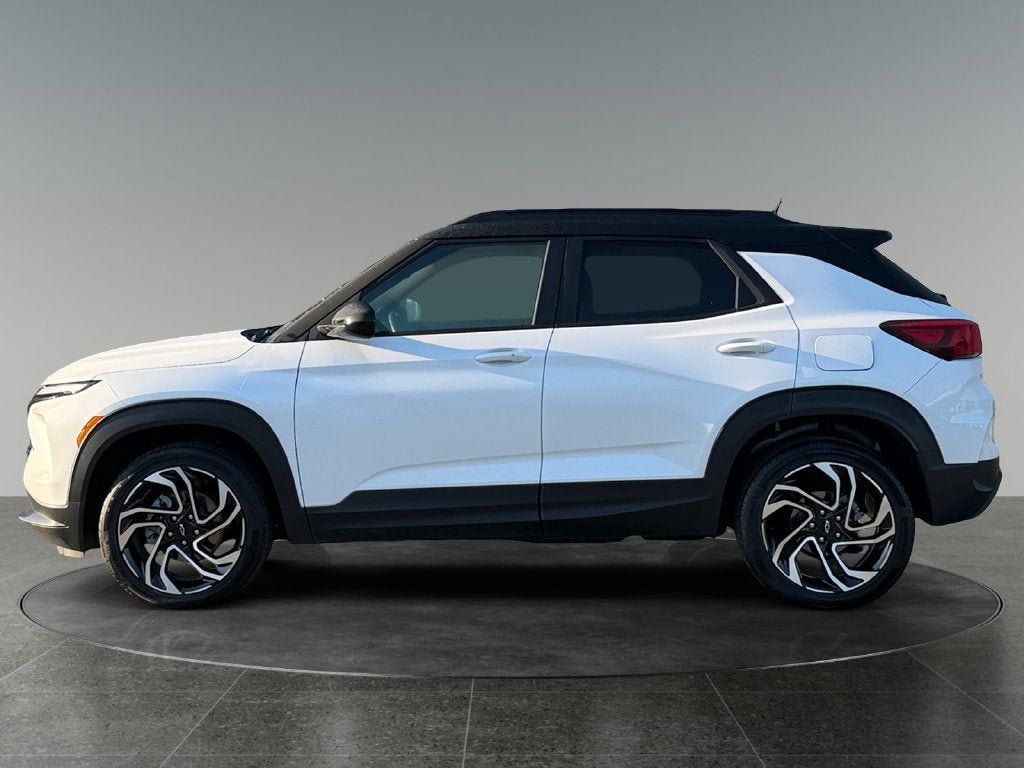 Certified 2025 Chevrolet TrailBlazer RS w/ Convenience Package AWD/4WD image 6