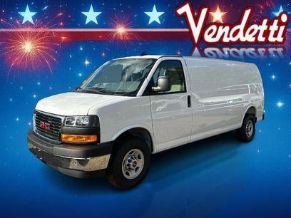 New 2025 GMC Savana 3500 Extended w/ Driver Convenience Package