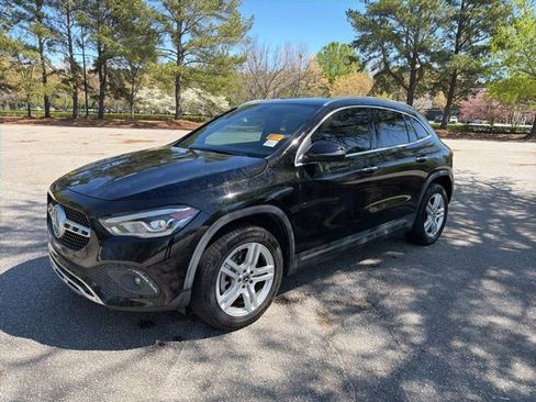 Used 2023 Mercedes-Benz GLA 250 image 1