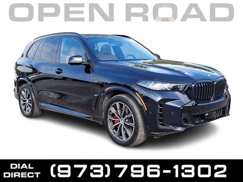 Certified 2024 BMW X5 xDrive40i w/ M Sport Package image 1
