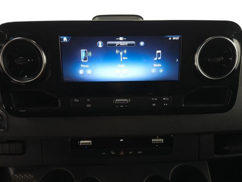Used 2026 Mercedes-Benz Sprinter 2500 image 15