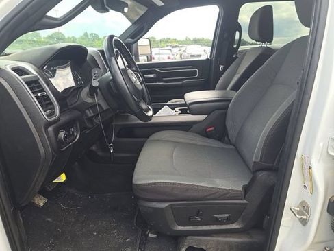 Used 2024 RAM 2500 Big Horn w/ Off Road Package AWD/4WD image 9