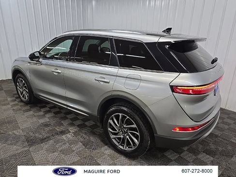 Used 2022 Lincoln Corsair AWD w/ Equipment Group 101A image 12