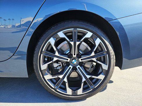 Used 2025 BMW 330i xDrive xDrive w/ M Sport Package image 34