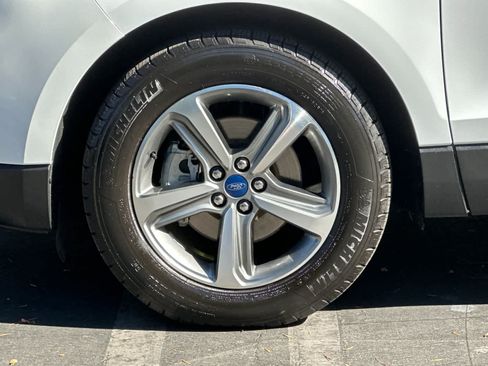 Certified 2020 Ford Edge SEL w/ Convenience Package FWD image 25