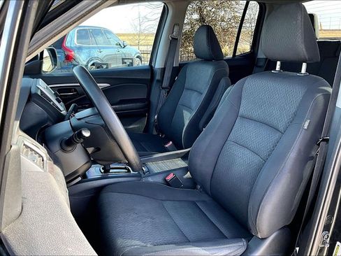 Used 2017 Honda Ridgeline Sport image 30