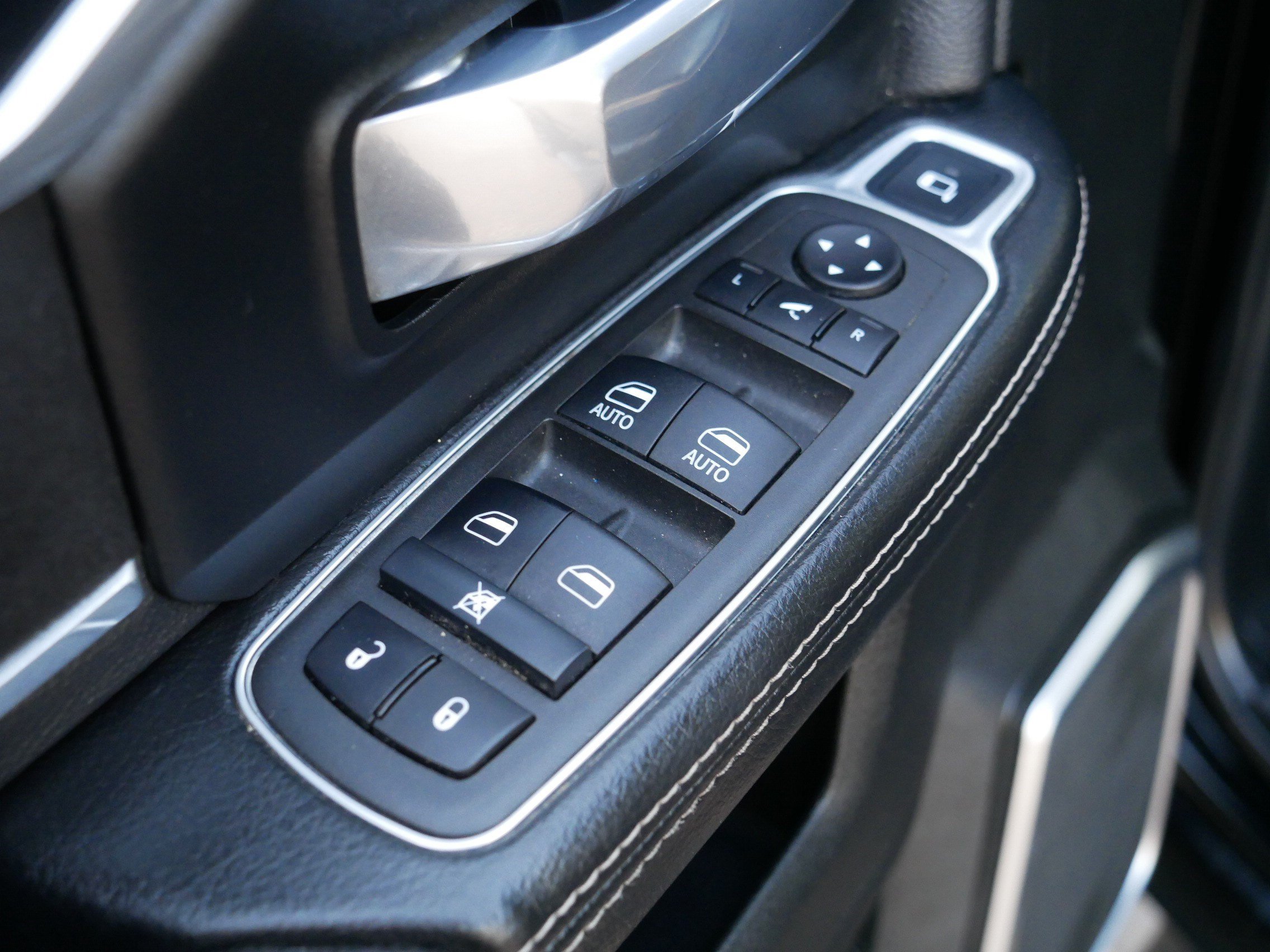 Used 2022 RAM 2500 Laramie AWD/4WD image 19