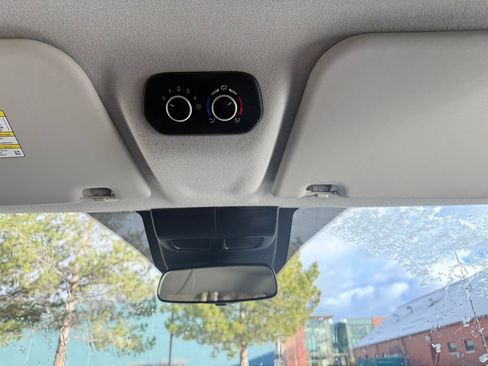 Used 2020 Ford Transit 350 XLT image 16