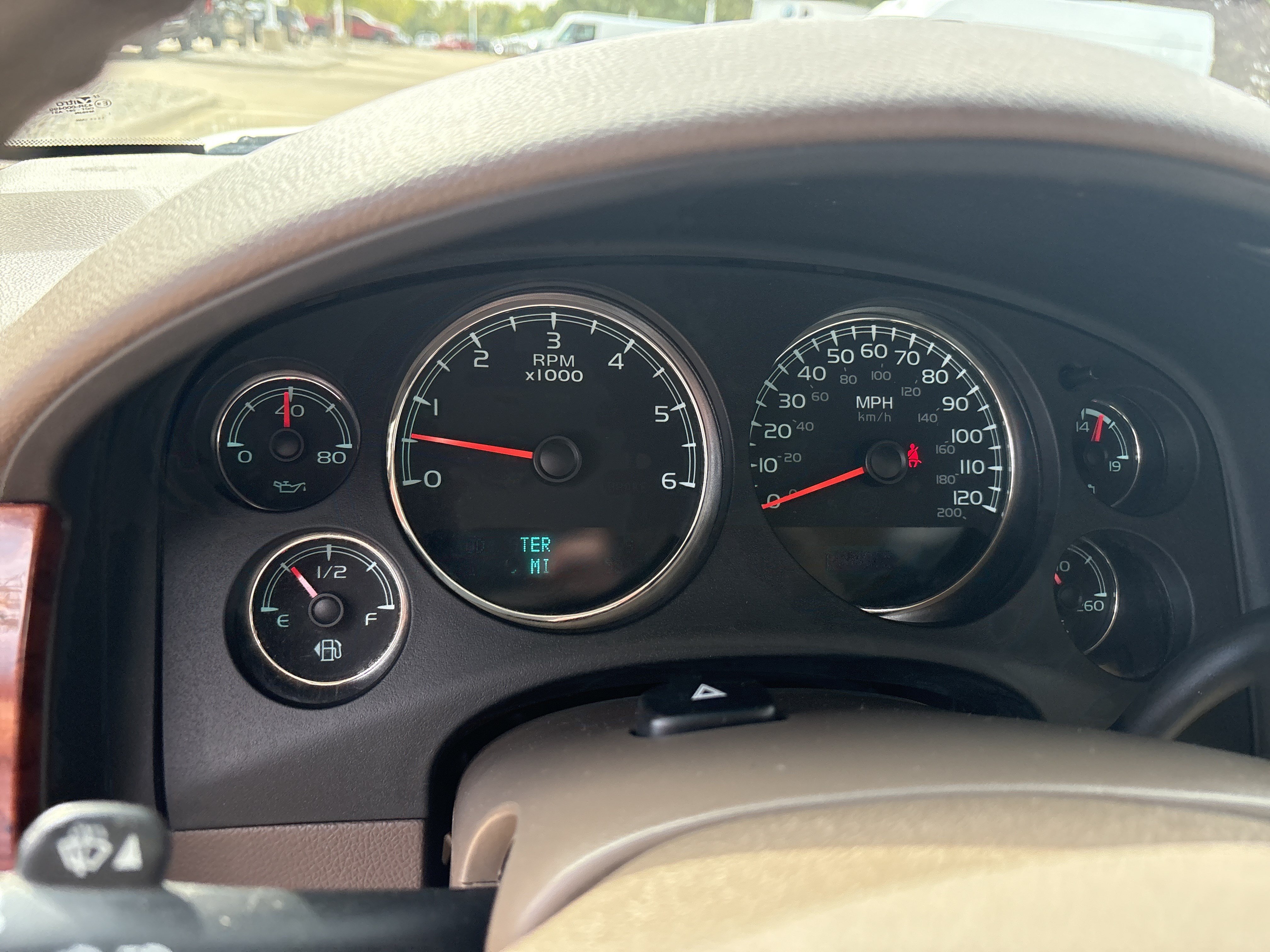 Used 2013 Chevrolet Suburban LTZ AWD/4WD image 23