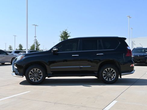 Used 2019 Lexus GX 460 Premium AWD/4WD image 6