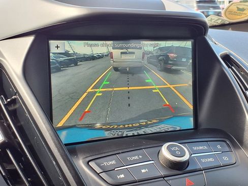 Used 2019 Ford Escape SE AWD/4WD image 8