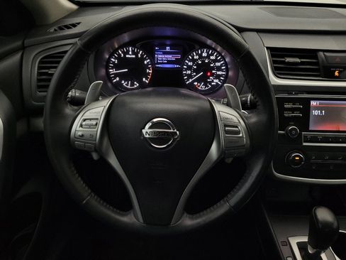 Used 2017 Nissan Altima 2.5 SR w/ Midnight Edition Package FWD image 22