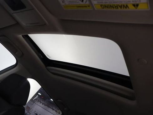 Used 2023 Honda CR-V EX image 22