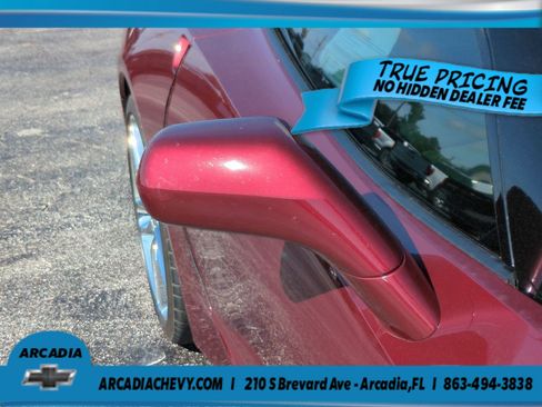 Used 2019 Chevrolet Corvette Stingray Coupe w/ 1LT RWD image 12