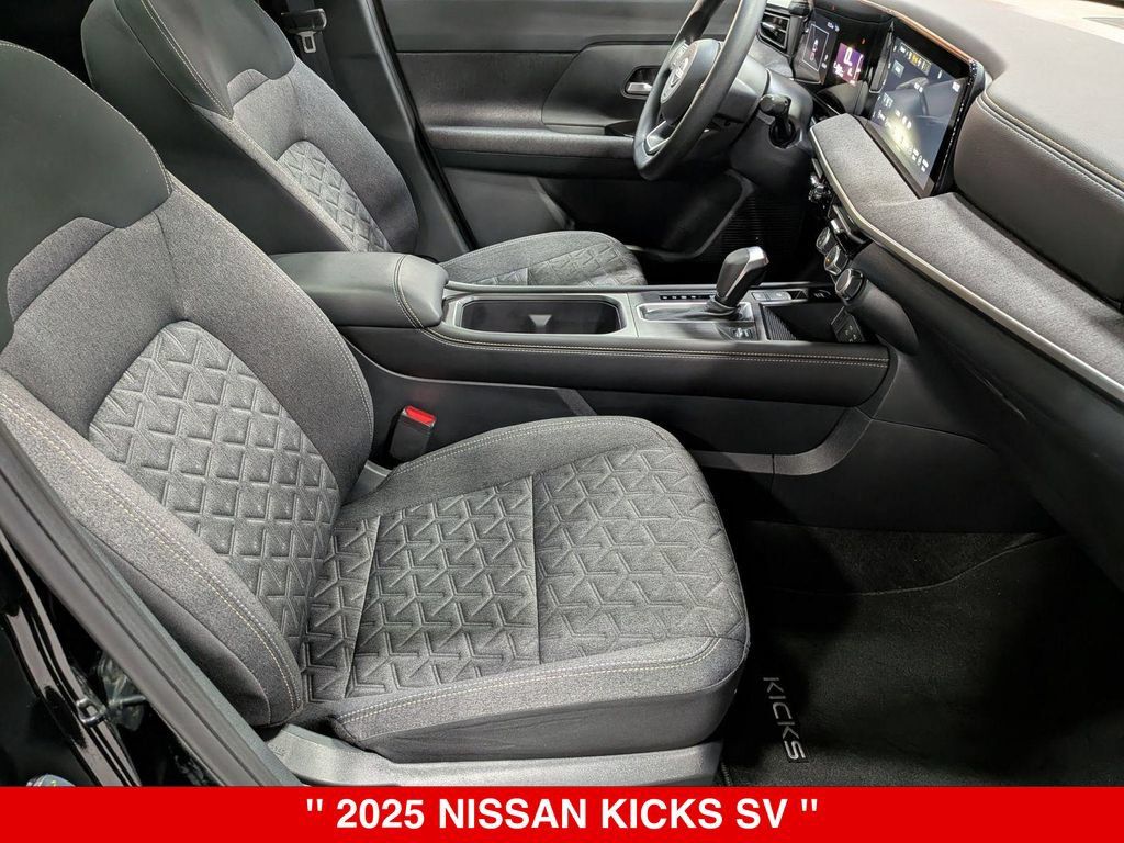 Certified 2025 Nissan Kicks SV w/ SV Premium Package AWD/4WD image 35