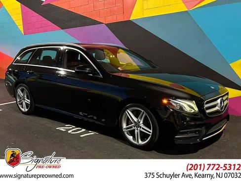 Used 2017 Mercedes-Benz E 400 4MATIC Wagon image 1